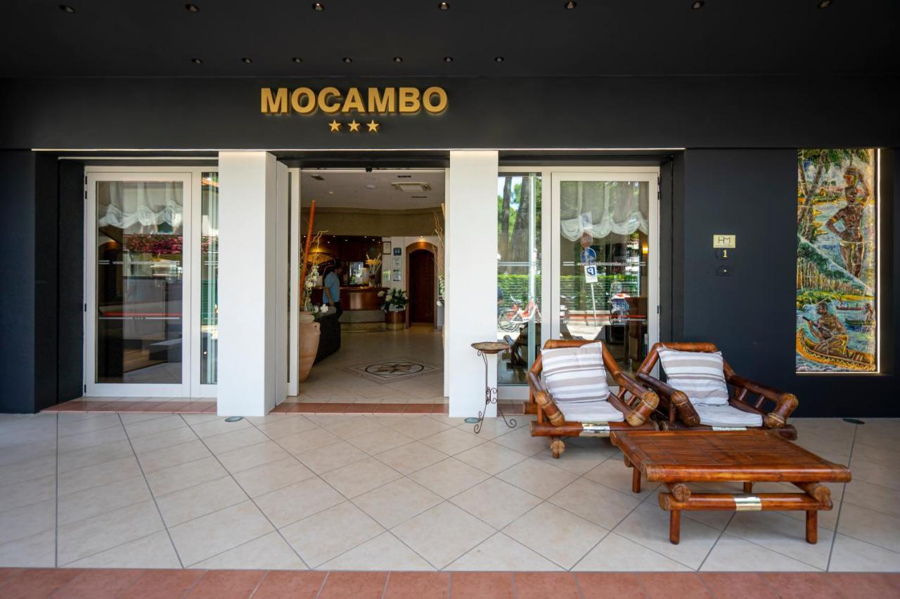 Hotel Mocambo Riccione Exteriör bild