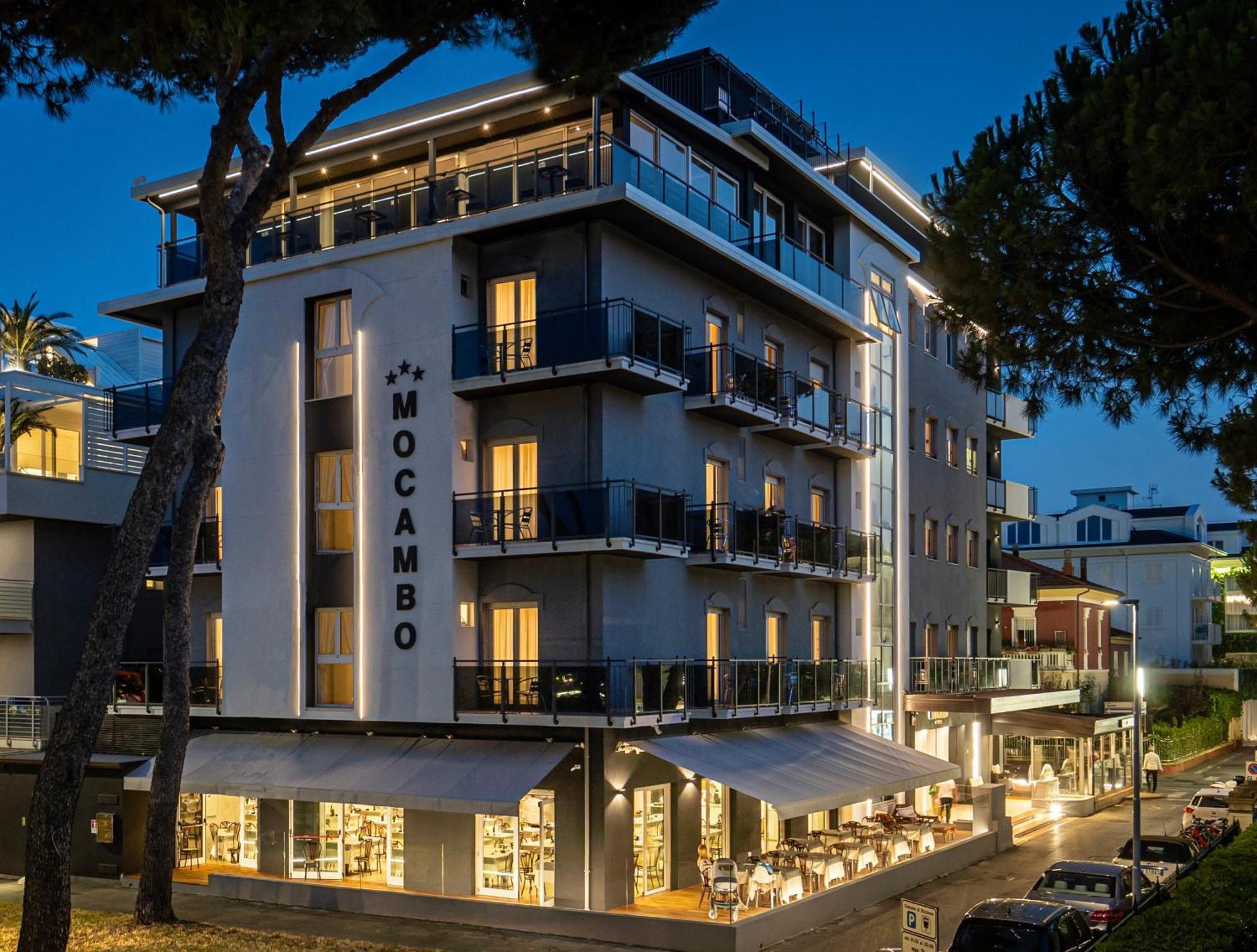 Hotel Mocambo Riccione Exteriör bild